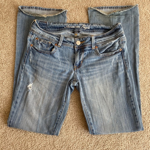 size 8 american eagle jeans in inches